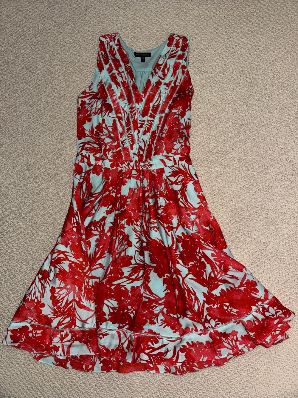 Banana Republic Red & Blue Floral Sleeveless V-Neck Dress